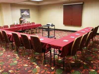 Hotel Hampton Minneapolis Northwest 3*