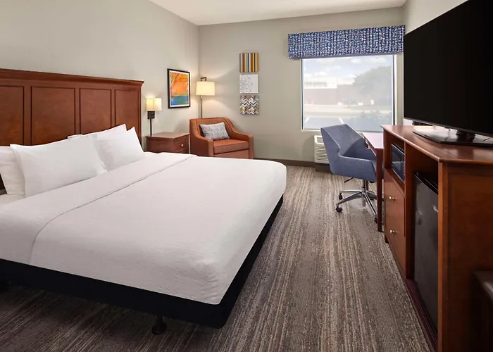 Hampton Inn Minneapolis Northwest Maple Grove