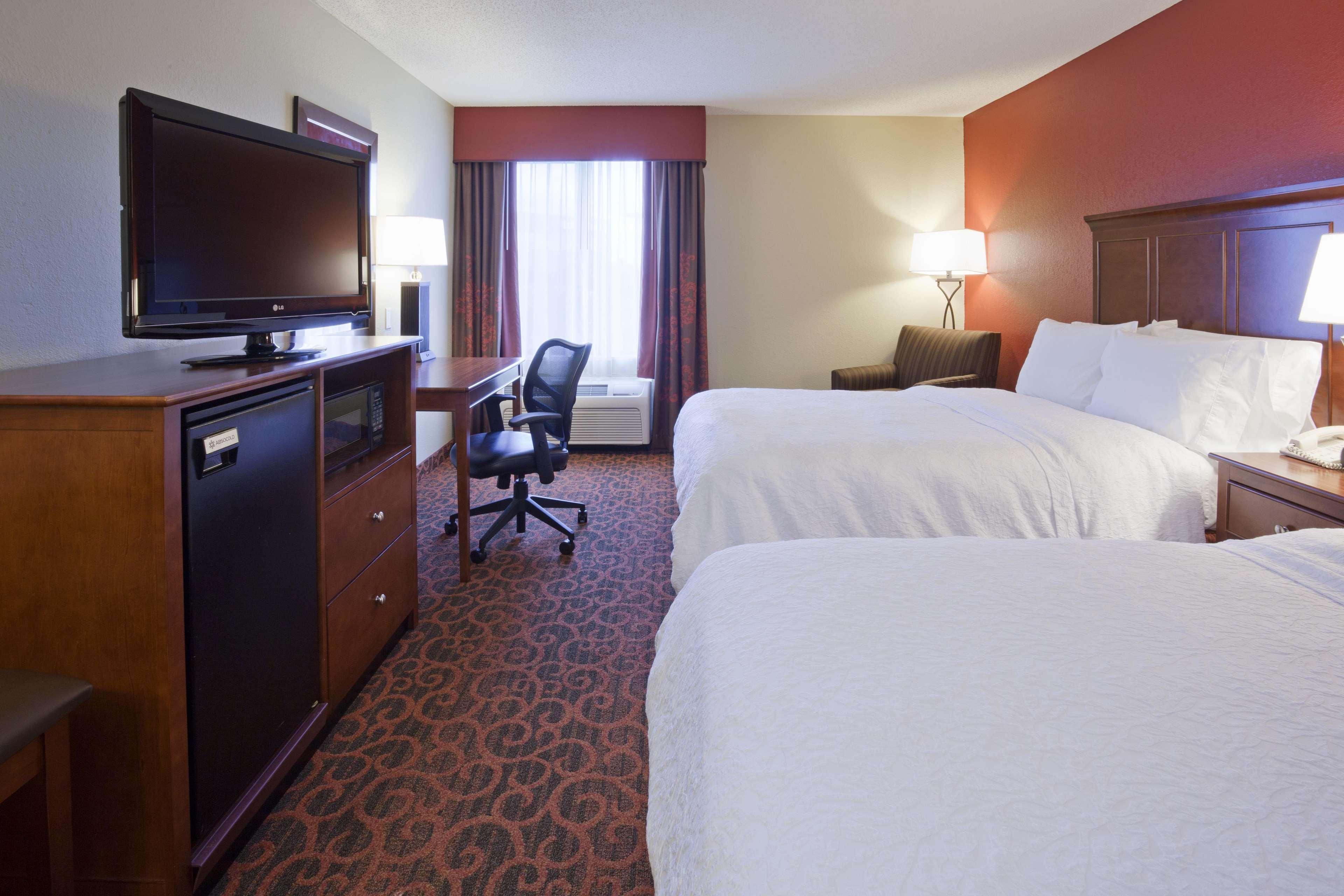 Hampton Minneapolis Northwest Hotel 3*