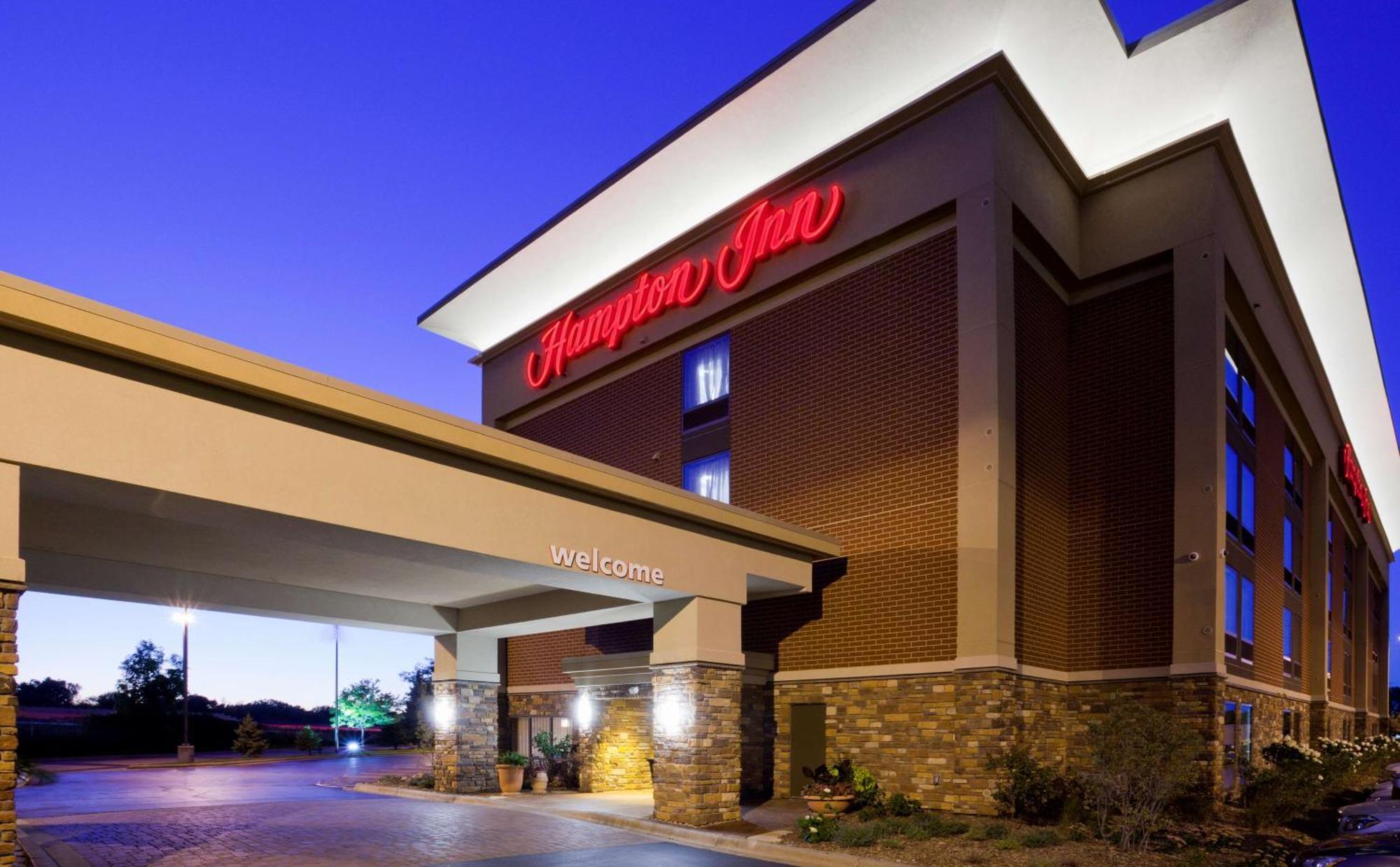 Hampton Minneapolis Northwest Hotel